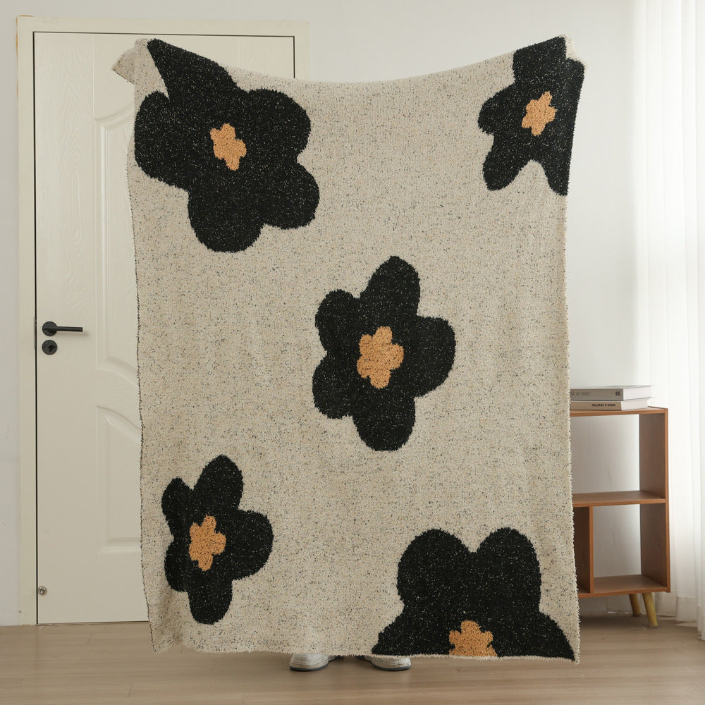 White-black Knitted Sofa Blanket with Plush Side, 130 x 160 cm, 950g, Ideal for Napping and Office Use 3