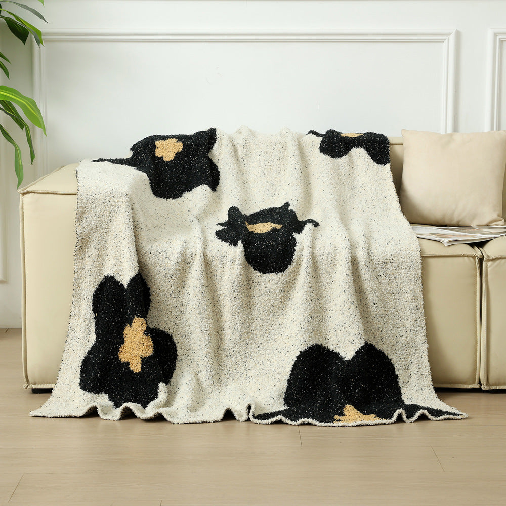 White-black Knitted Sofa Blanket with Plush Side, 130 x 160 cm, 950g, Ideal for Napping and Office Use 4