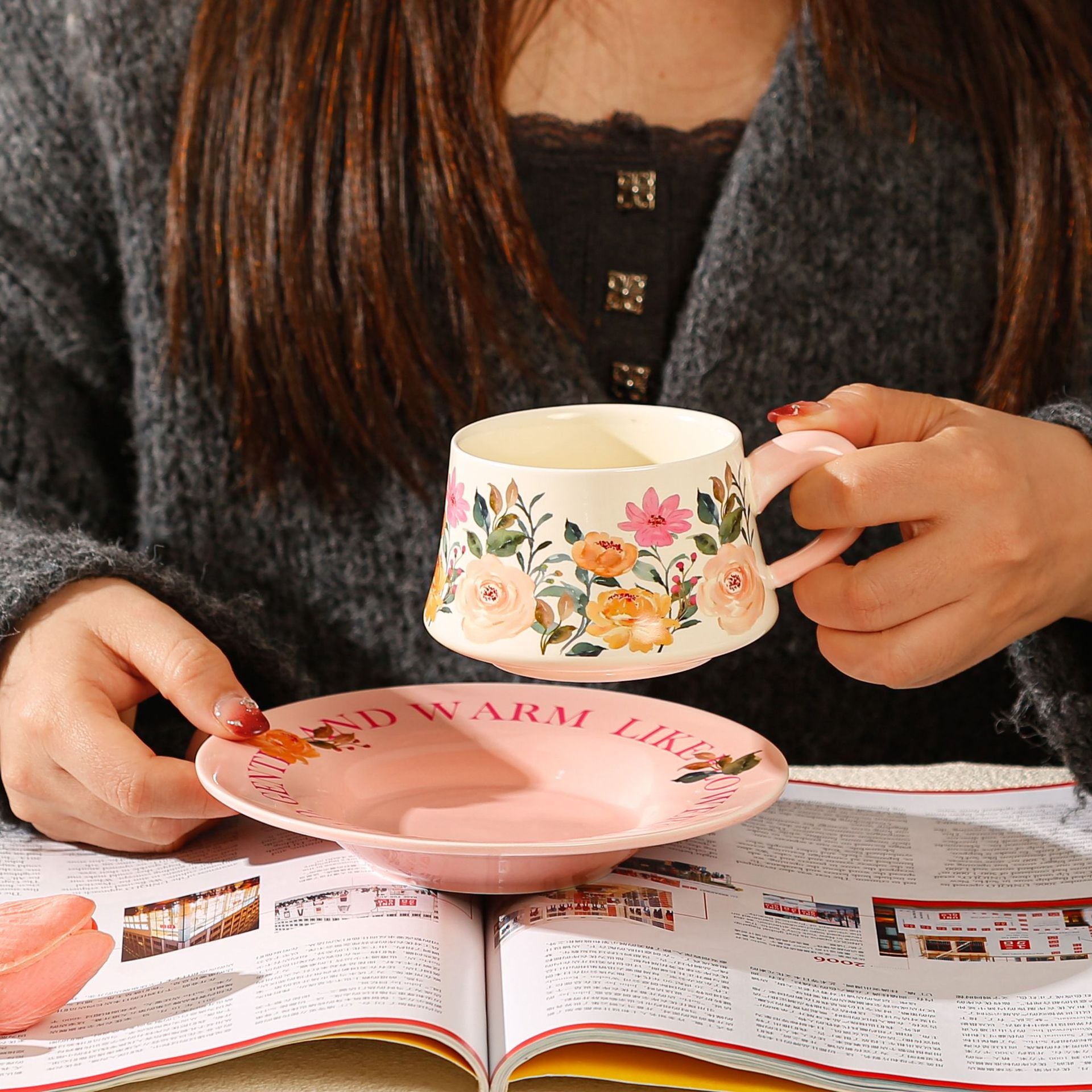 Vintage Floral Ceramic Coffee Cup & Saucer Set(White disc - pink flowers) 4
