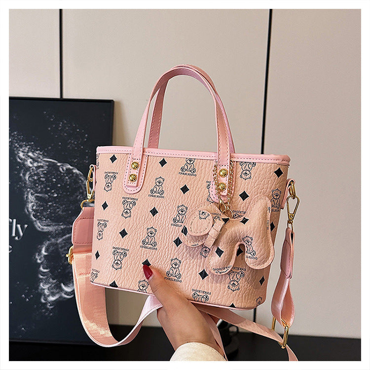 Chic Print Tote Bag with Bear Charm - Versatile Handbag & Crossbody(black) 3