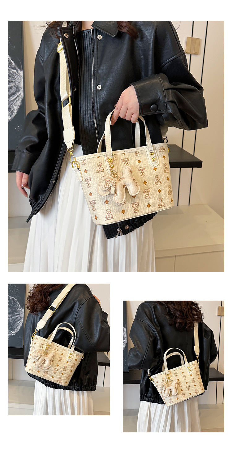 Chic Print Tote Bag with Bear Charm - Versatile Handbag & Crossbody(black) 5