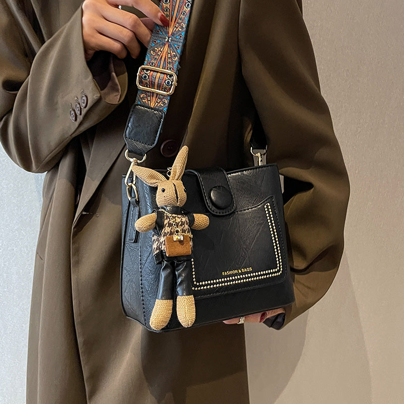 Vintage Style PU Leather Bucket Bag with Wide Patterned Strap & Optional Bunny Charm(caramel) 3