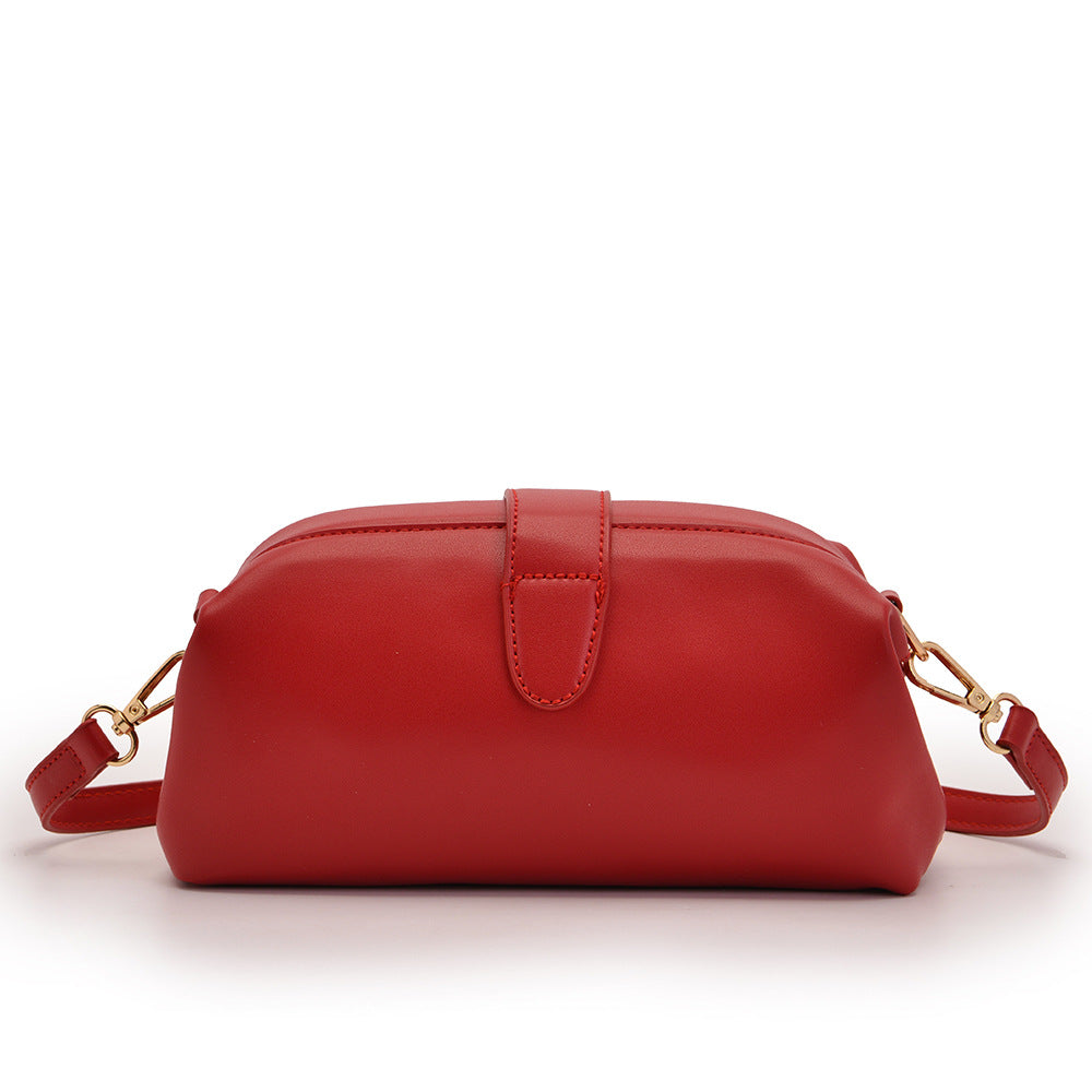 Red Chic Vintage Inspired PU Leather Crossbody Bag - Small Frame Doctor Style Purse with Adjustable Strap 5