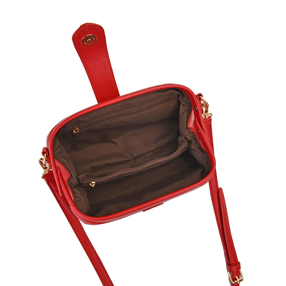 Red Chic Vintage Inspired PU Leather Crossbody Bag - Small Frame Doctor Style Purse with Adjustable Strap 7