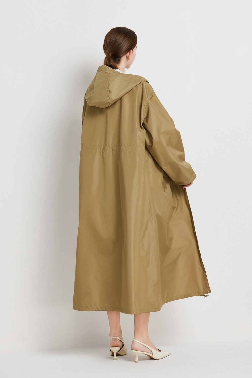 Size M Green Women's Chic Lightweight Waterproof Raincoat - Long Hooded Packable Rain Jacket with Pouch 7