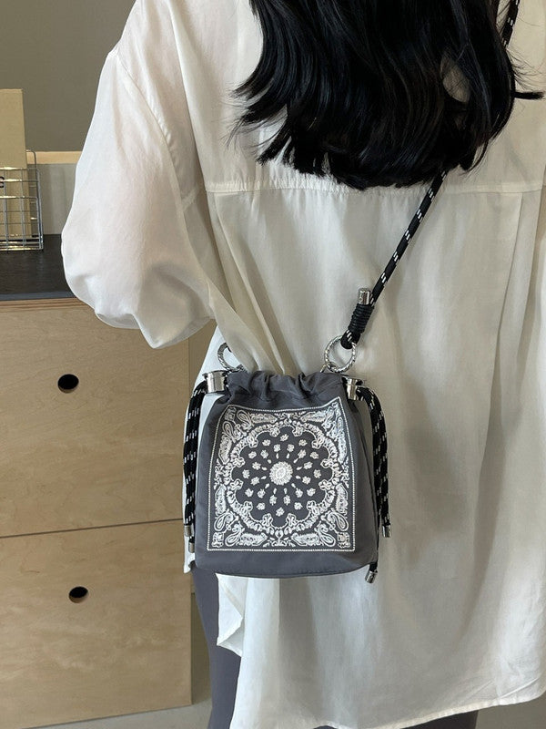 Chic Drawstring Bucket Bag with Intricate Print - Adjustable Rope Strap, Lightweight Fabric(Gray) 3