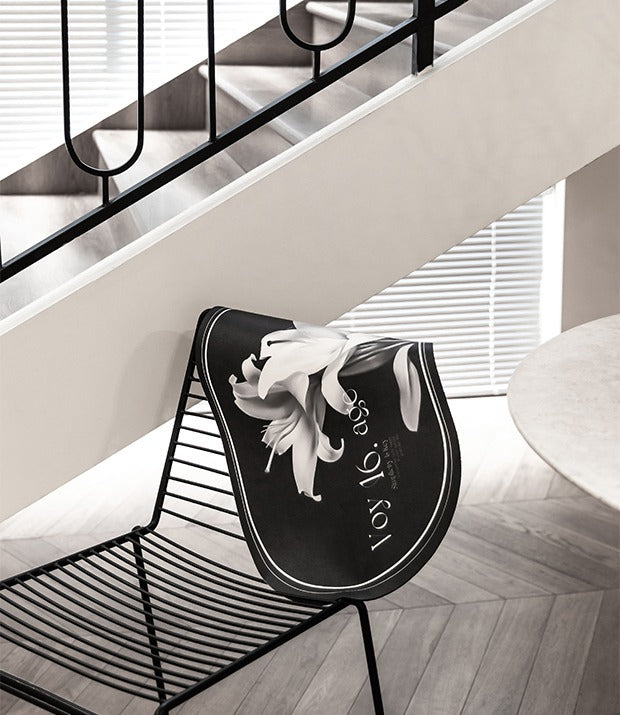 Elegant Floral Print Absorbent Floor Mat - Quick Dry, Non-Slip, Easy Clean Bathroom & Entryway Rug(White flowers on black background) 3