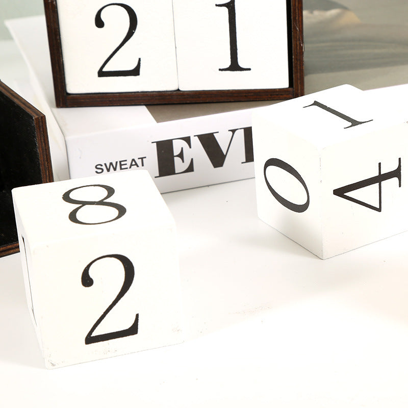 White Ghost Shape Festive Halloween Countdown Blocks - Reusable Wooden Perpetual Calendar for Desk Decor 7