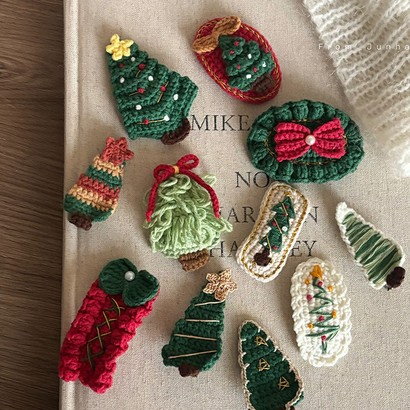 Christmas Collection Hair Clips - Set of 5 Random Main Image Styles, Festive Knitted Tree & Bow BB Clips, Bangs Clips & Hair Accessories