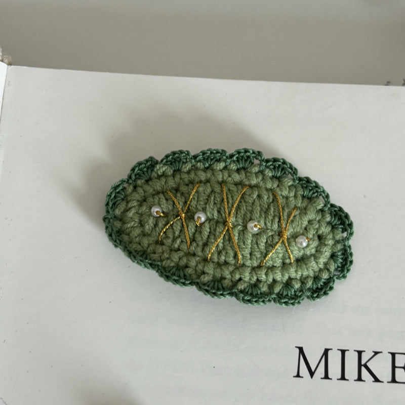 Christmas Collection Hair Clips - Set of 5 Random Main Image Styles, Festive Knitted Tree & Bow BB Clips, Bangs Clips & Hair Accessories 13