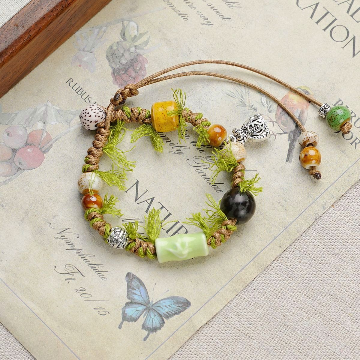 3-PCS Fresh & Whimsical Christmas Ceramic Braided Bracelet - Cartoon Animal Hand Rope, Artistic Hand Jewelry 4