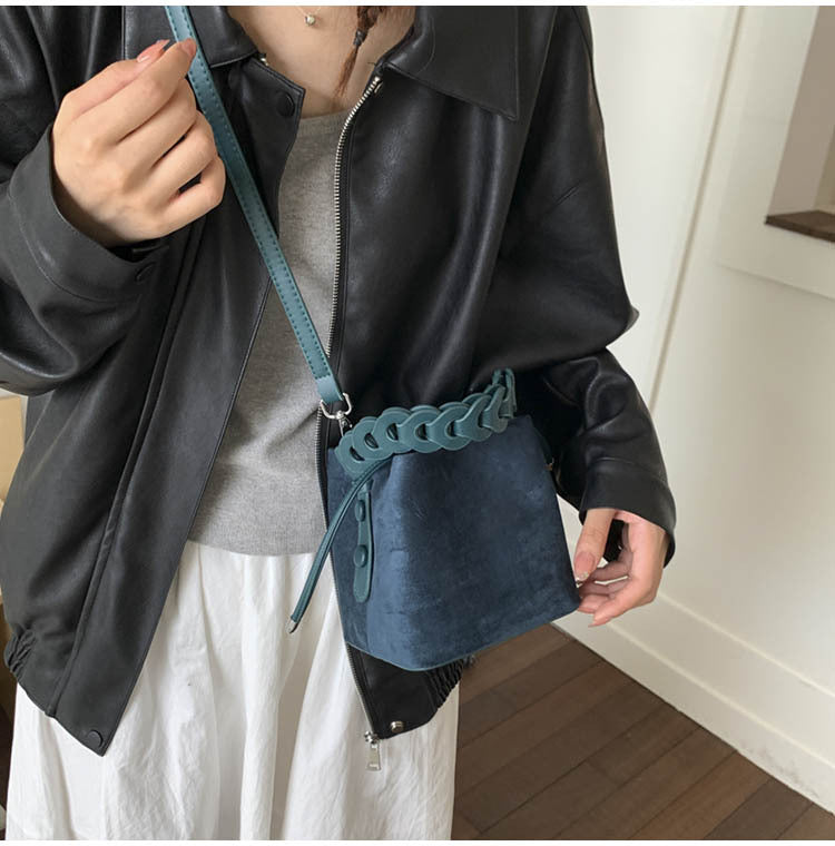 Blue Retro Maillard Brown Mini Bag - 2025 New Casual Versatile Women's Crossbody & Exquisite Braided Handle Bucket Bag (15x12x14 cm) 4