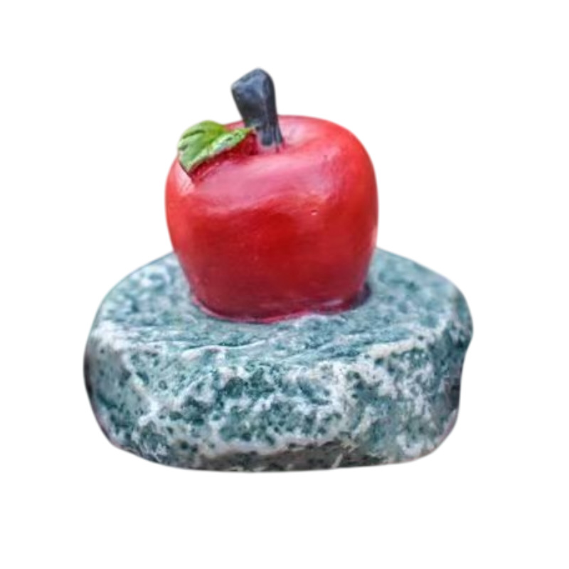 Zelda Goddess Statue Figurine(Small Goddess Statue + Apple) - Retro Resin Finish, Hyrule Shrine Model for Garden, Aquarium & Car Decor 3