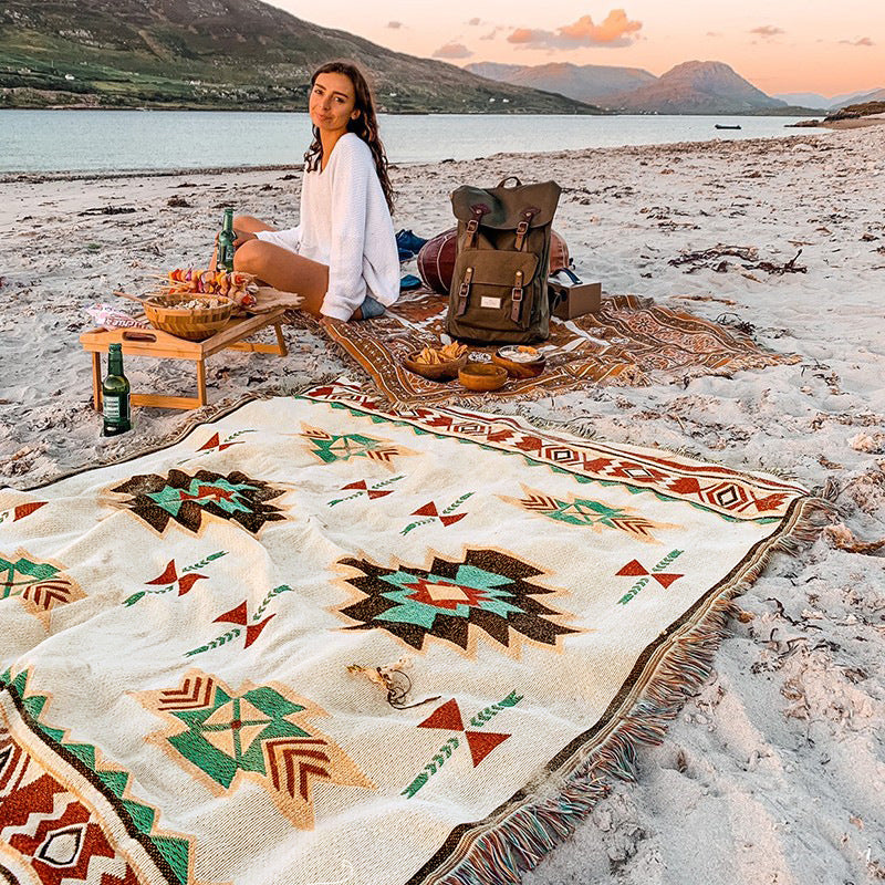 Mutifunctional 90 x 90 CM Bohemian Outdoor Picnic Blanket & Throw - Thick, Moisture-Proof Mat for Camping, Beach & Home Decor 3