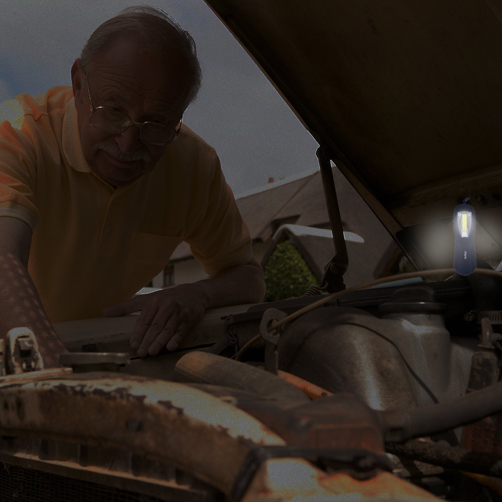 300 Lumens Ultra Bright Work Light with COB LED Technology-Black/Navy - Navy 4