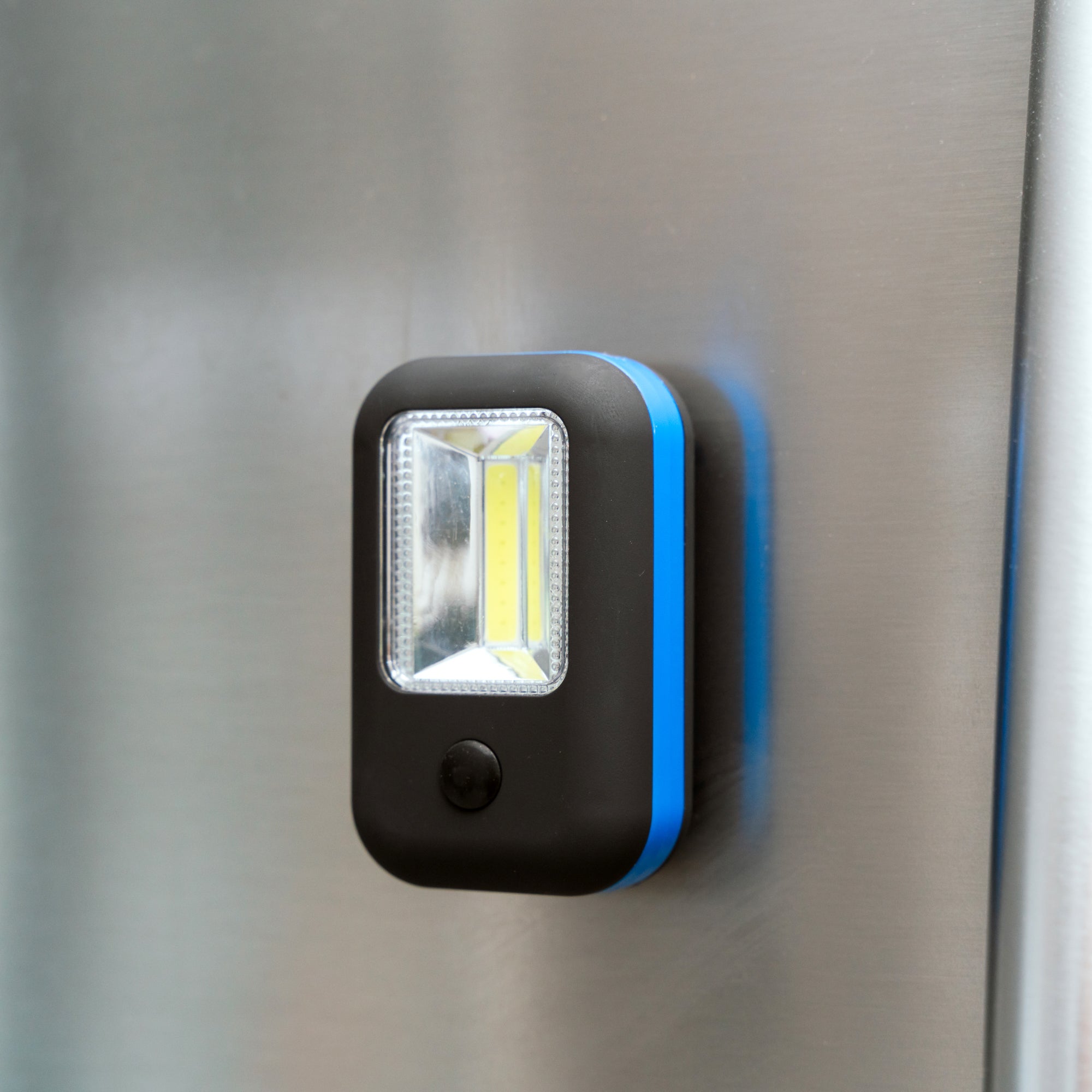 Mini Bright Work Light with COB LED Technology-black/blue 4