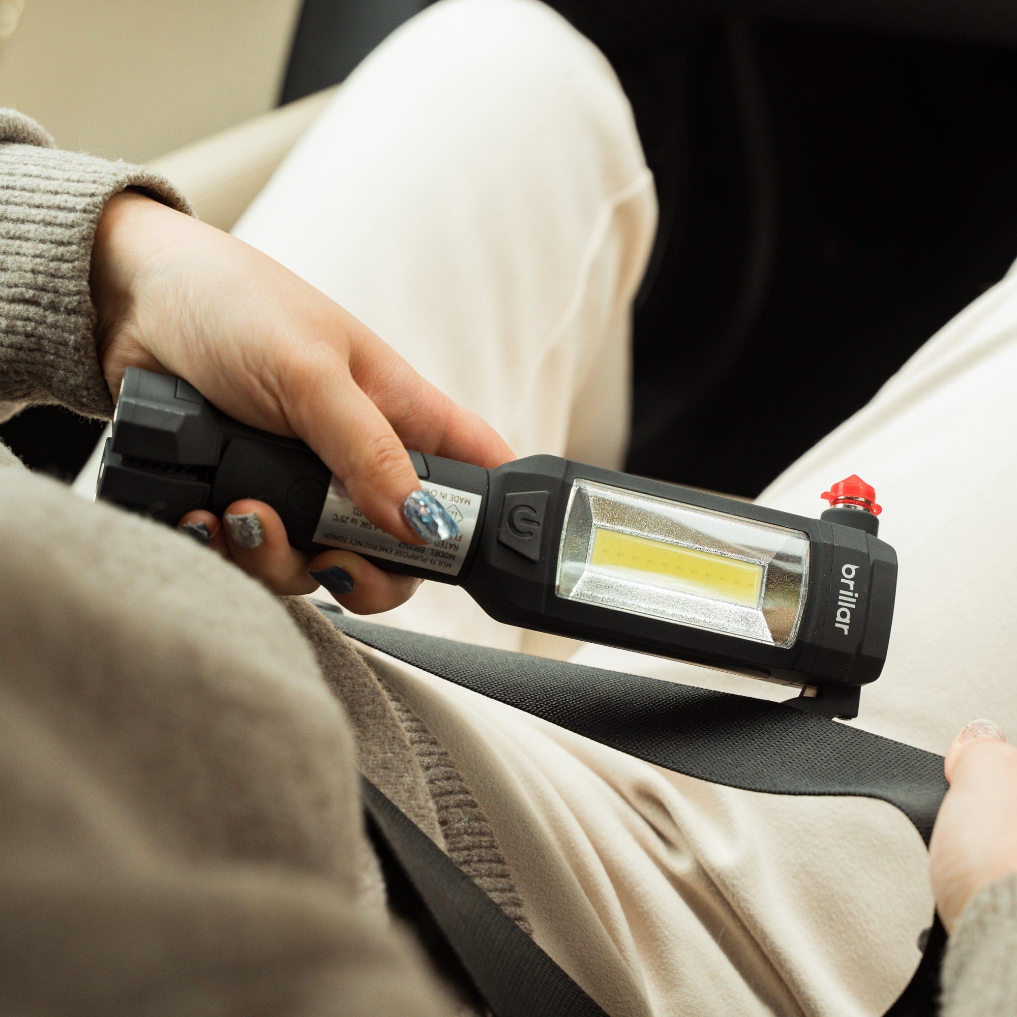 Brillar Emergency Torch, Seatbelt Cutter, Window Breaker - Black 5