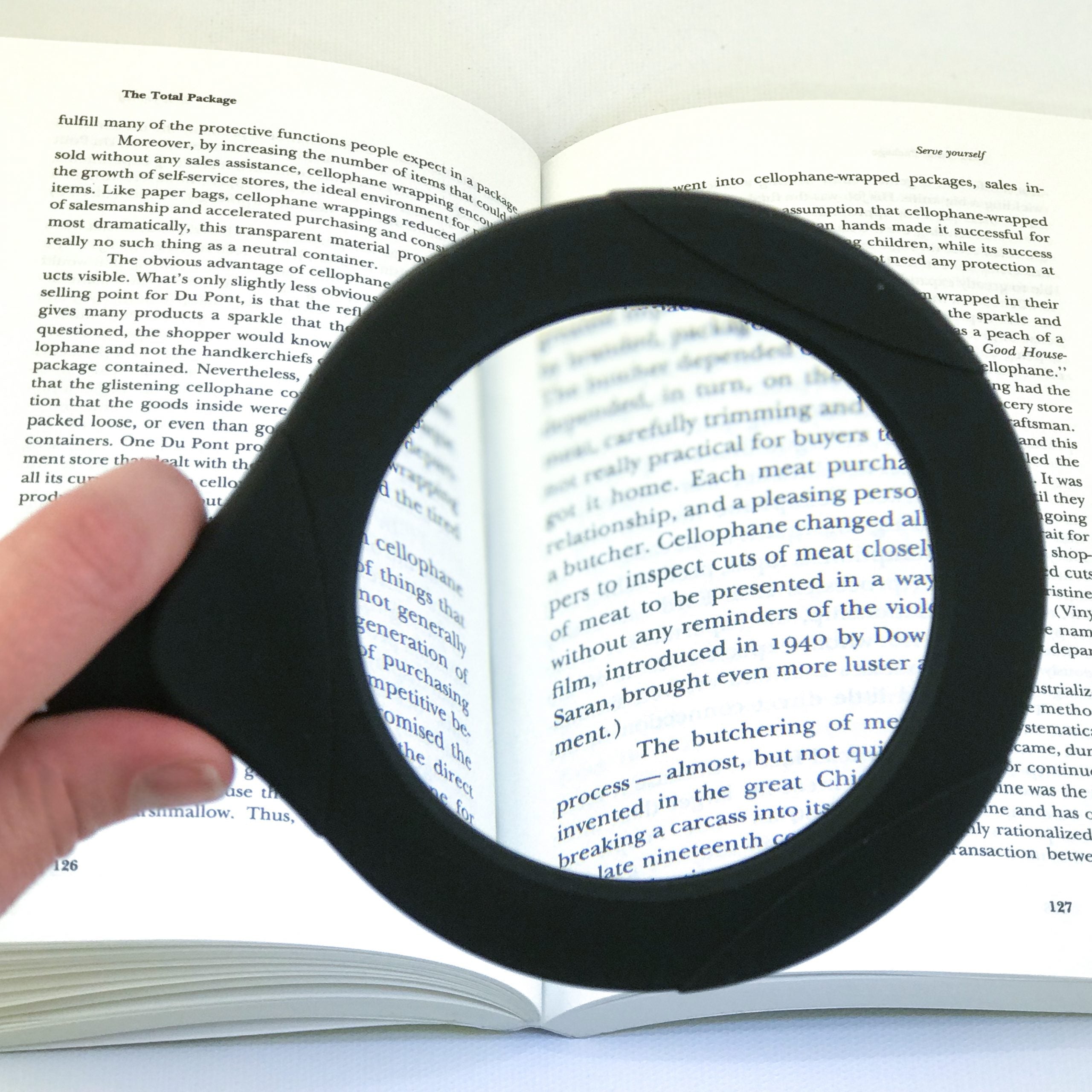 Brillar Light Up Magnifying Glass with COB LED Technology-Black/Navy 4