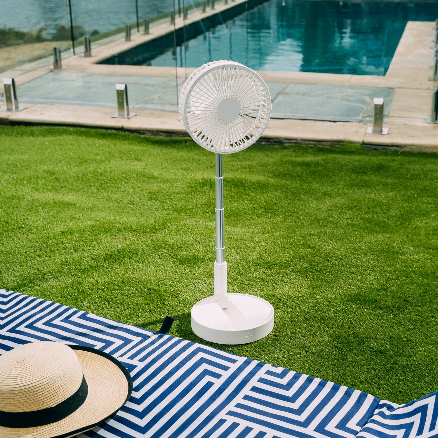 Folding Telescopic 4.5W Portable Height/Tilt Adjustable Rechargeable Cordless Fan 5