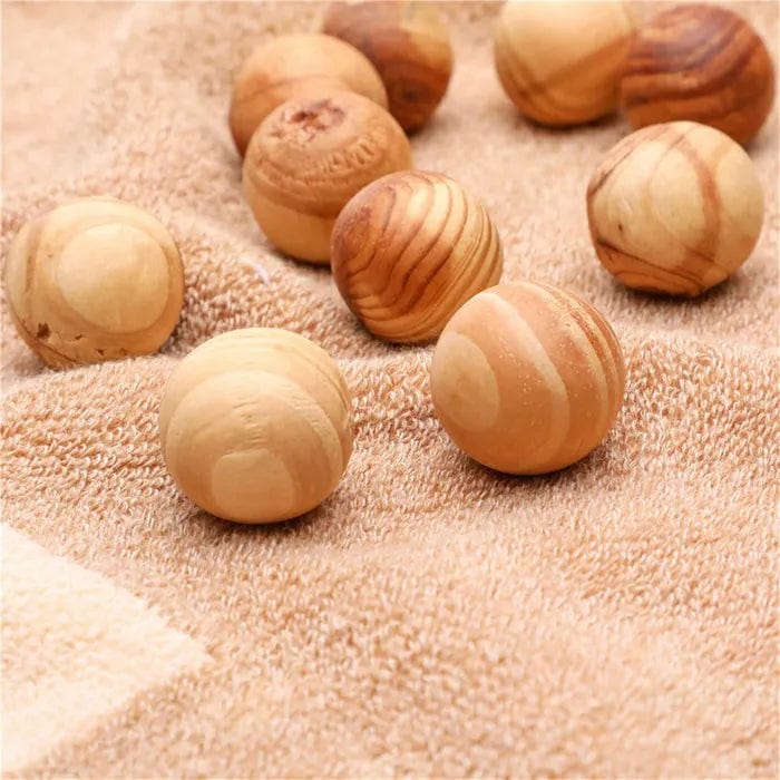 Living Today 16pc Cedar Wood Balls 3