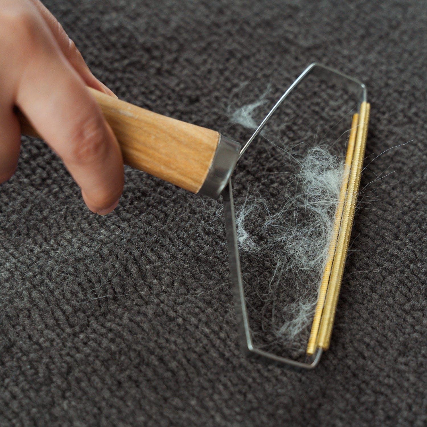 Wooden Lint Remover 4