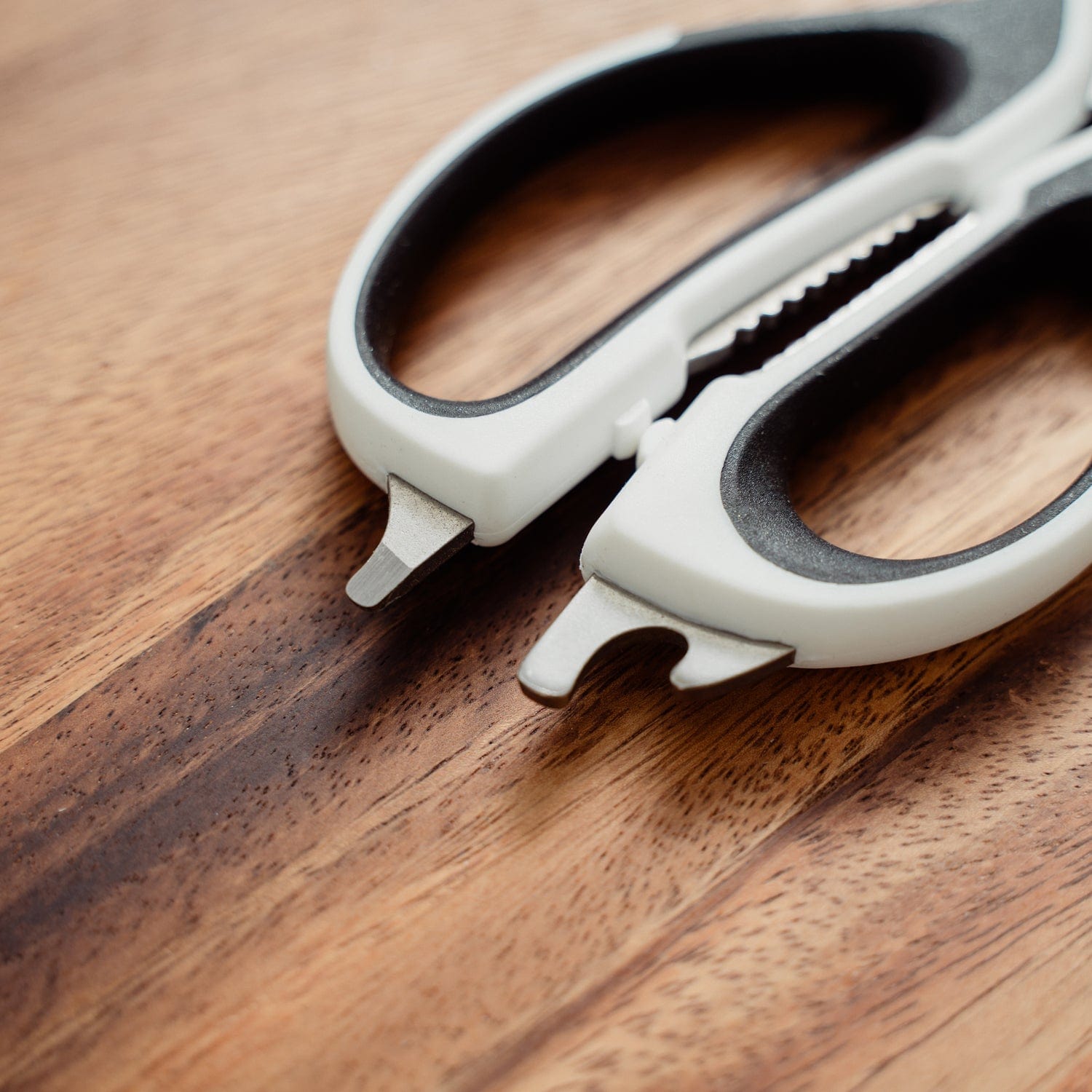 Multipurpose Stainless Kitchen Scissors 4