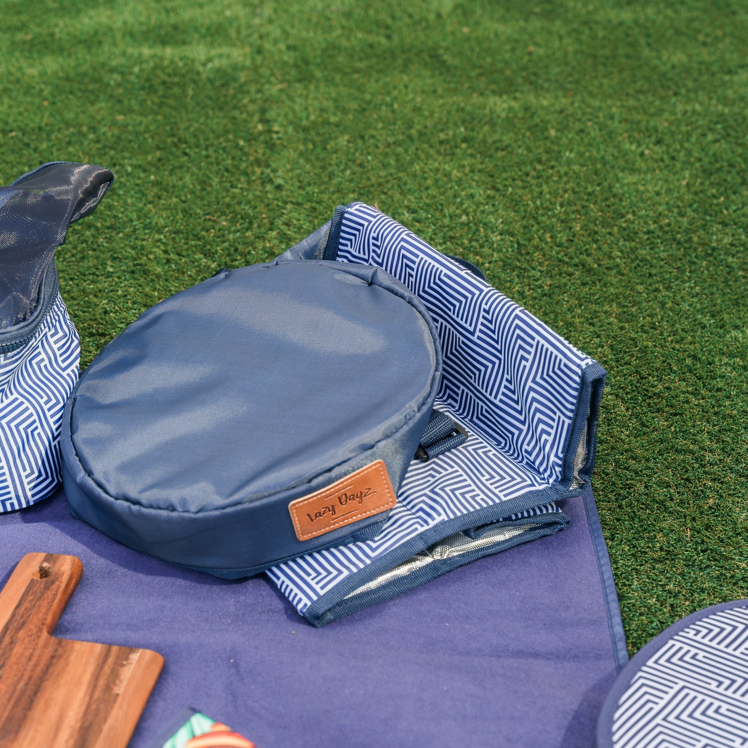 Lazy Dayz Insulated Cooler Stool - Makena 4