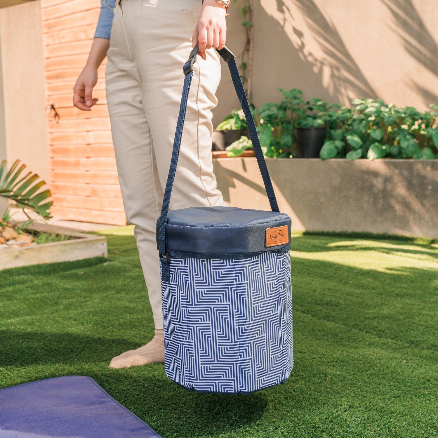 Lazy Dayz Insulated Cooler Stool - Mossman 4