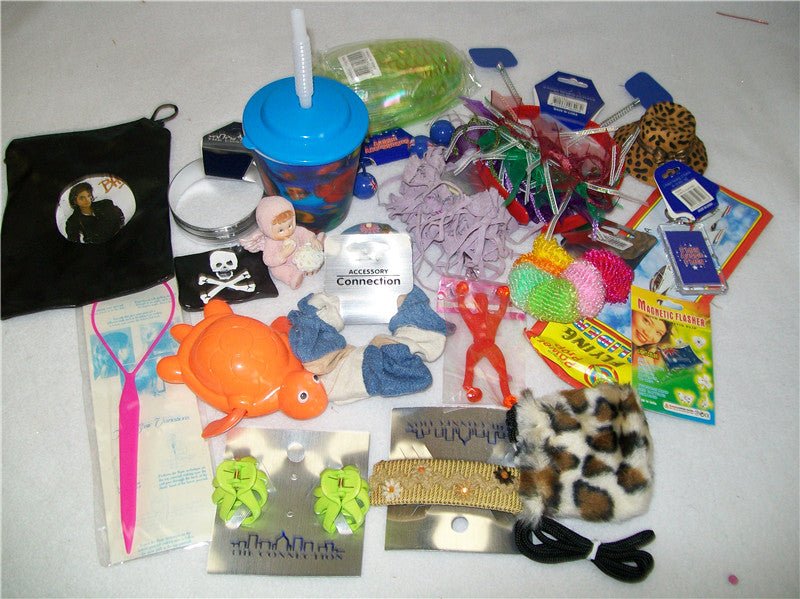 Clearance -2 bags of Lucky-dips pre-packed assorted items 4