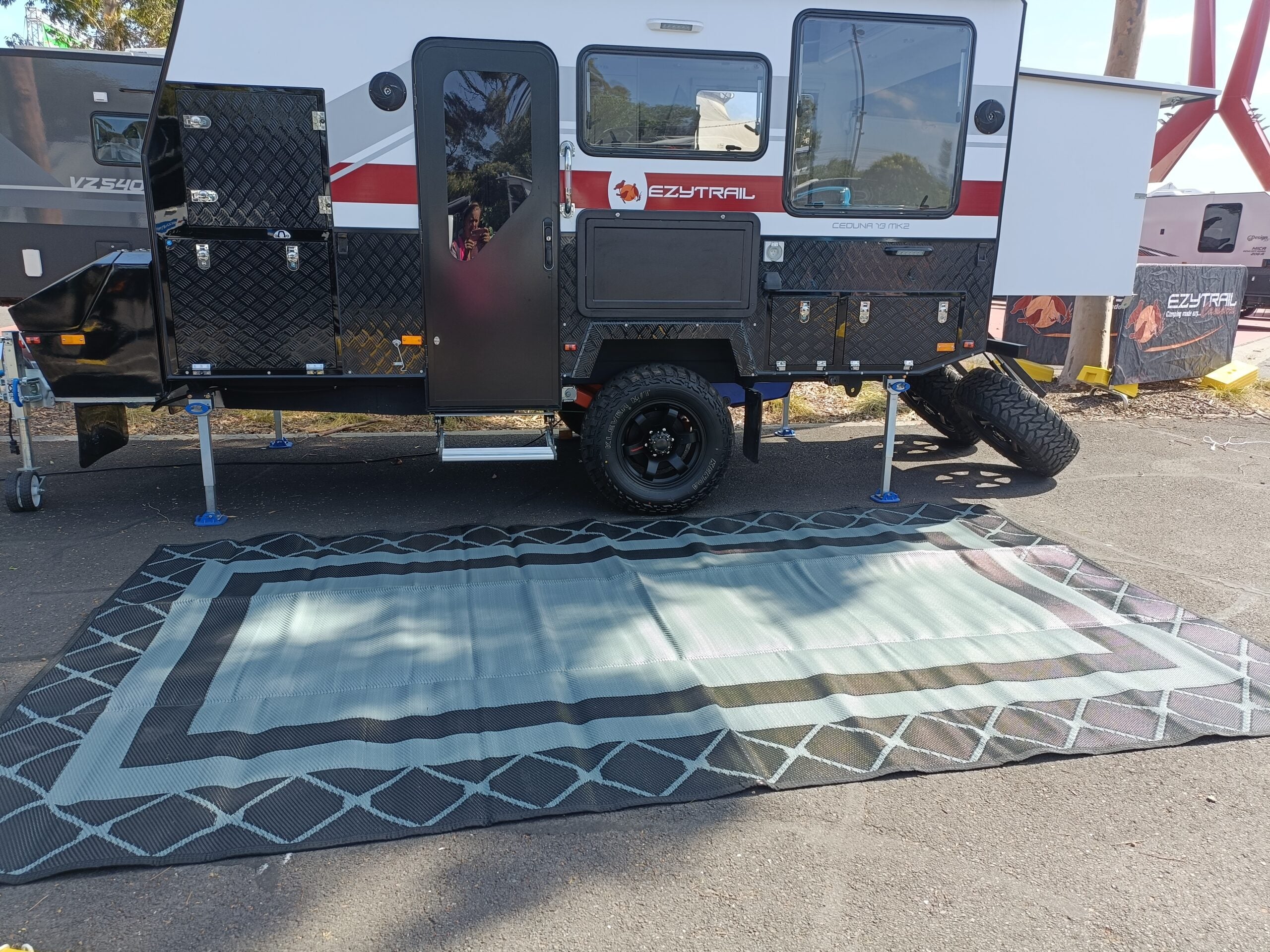 Alfresco 3m x 2.4m recycled mat 3