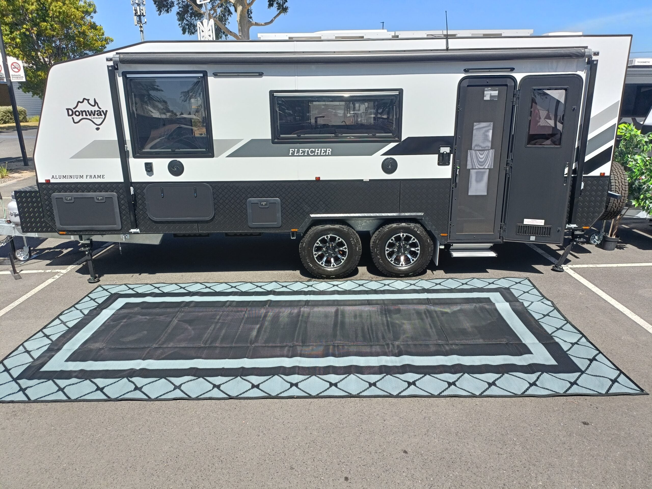 Alfresco 3m x 2.4m recycled mat 4