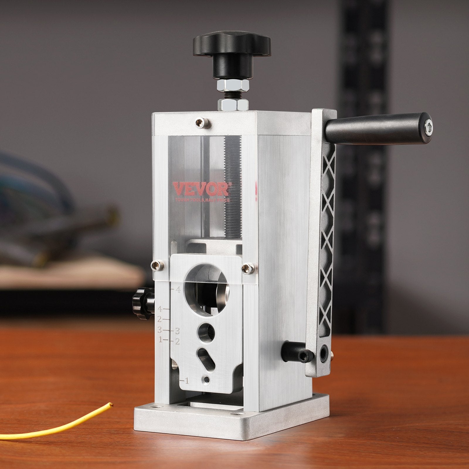 VEVOR Manual Wire Stripping Machine, 0.06''-1.5'' Copper Stripper with Hand Crank or Drill Powered, Visible Stripping Depth Reference, Portable Aluminum Frame Wire Peeler for Scrap Copper Recycling 8