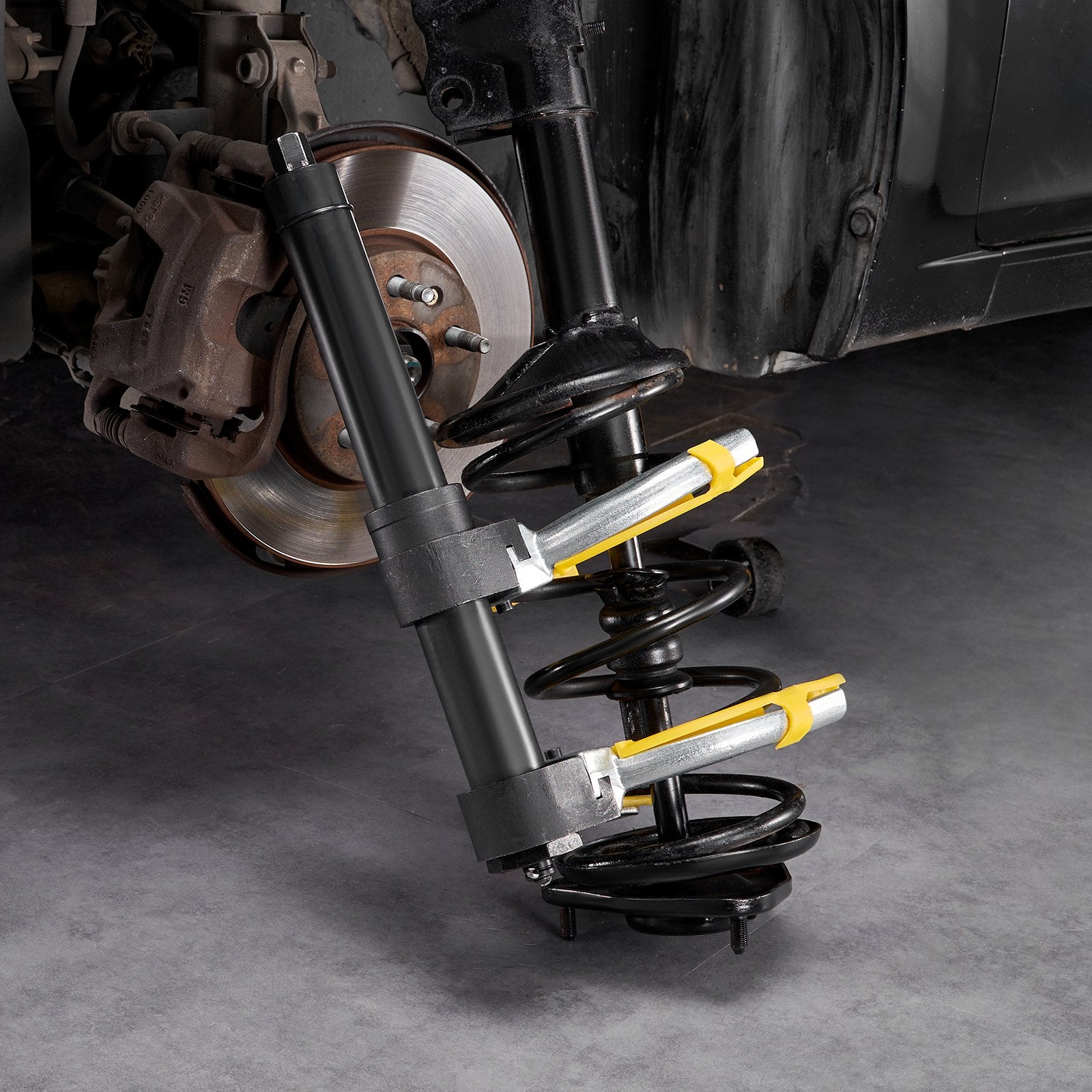 VEVOR Strut Spring Compressor Set, Macpherson Strut Spring Compressor Kit, Interchangeable Fork Strut Coil Extractor Remover Tool, with Yellow Protective Sleeve and Carrying Case 7
