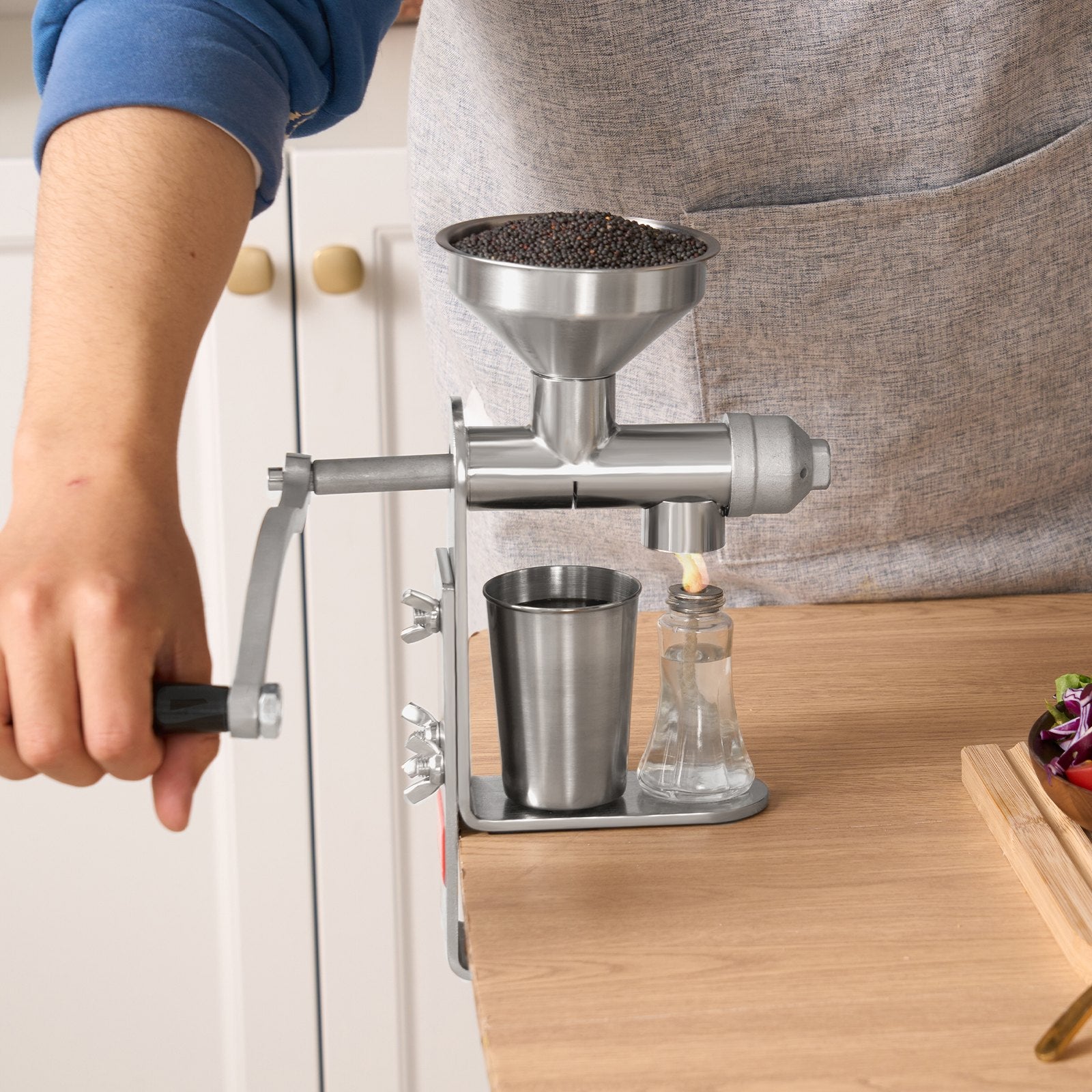 VEVOR Manual Oil Press Machine, Stainless Steel Oil Extractor Machine, Detachable Oil Presser for Effortless Cleaning, Household Oil Expeller for Pressing Peanuts, Sesame Seeds, Rapeseed, Tea Seeds 8