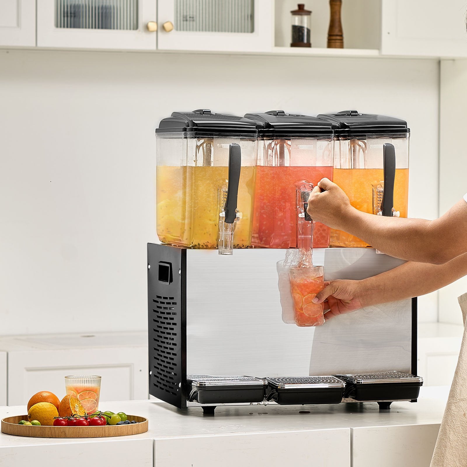 VEVOR Commercial Beverage Dispenser, 3 Tanks 12 L Per Tank Juice Dispenser, 370W Stainless Steel Ice Tea Drink Machine with 7℃-12℃ Cooling Temperature, for Cold Drink Restaurant Bar Party 8
