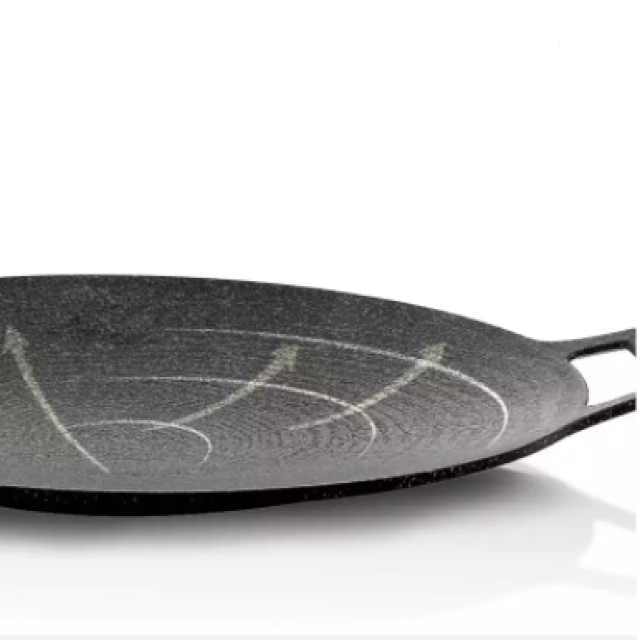 Nonstick Barbecue Grill Pan Sturdy Cast Iron Griddle - 37CM 3