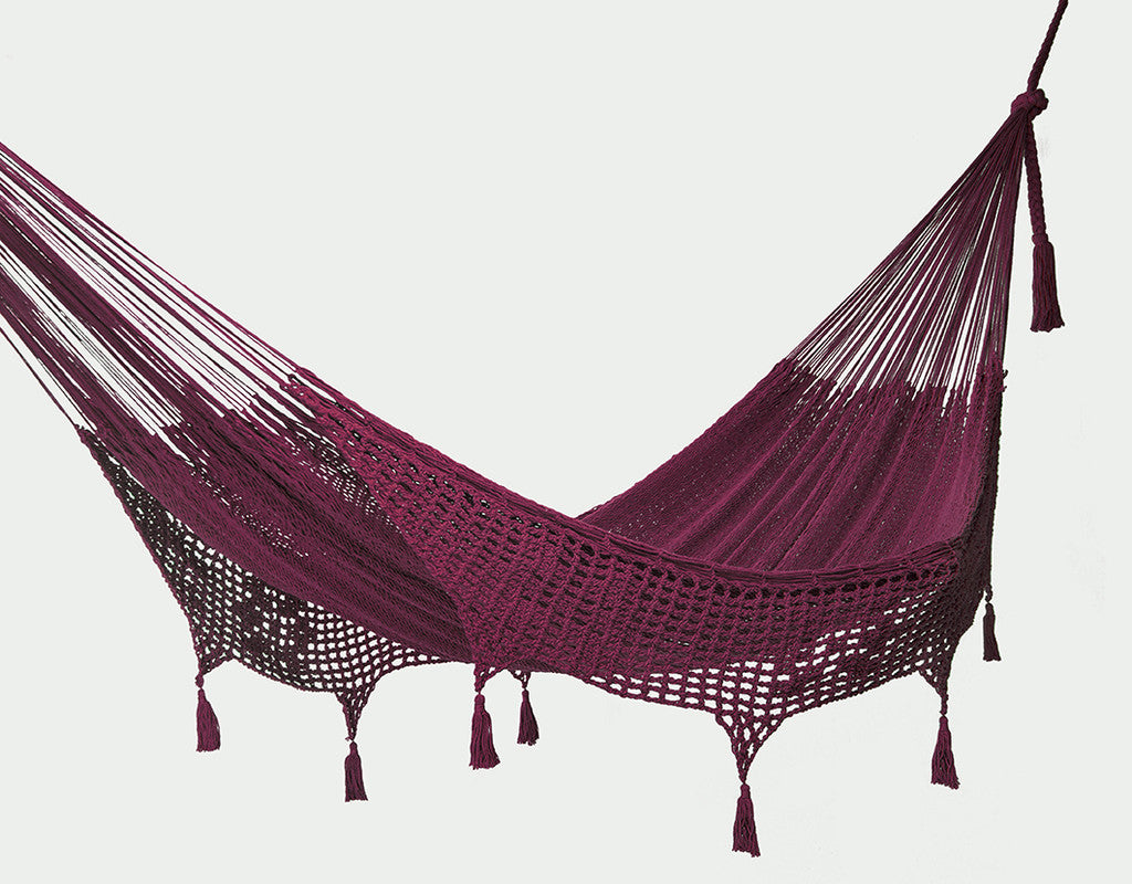 Outdoor undercover cotton Mayan Legacy hammock with hand crocheted tassels Queen Size Maroon 4