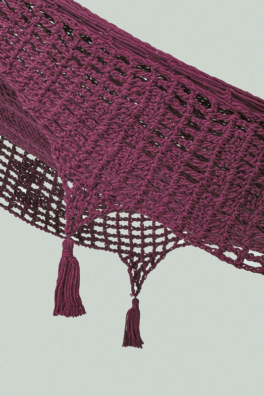 Outdoor undercover cotton Mayan Legacy hammock with hand crocheted tassels Queen Size Maroon 5