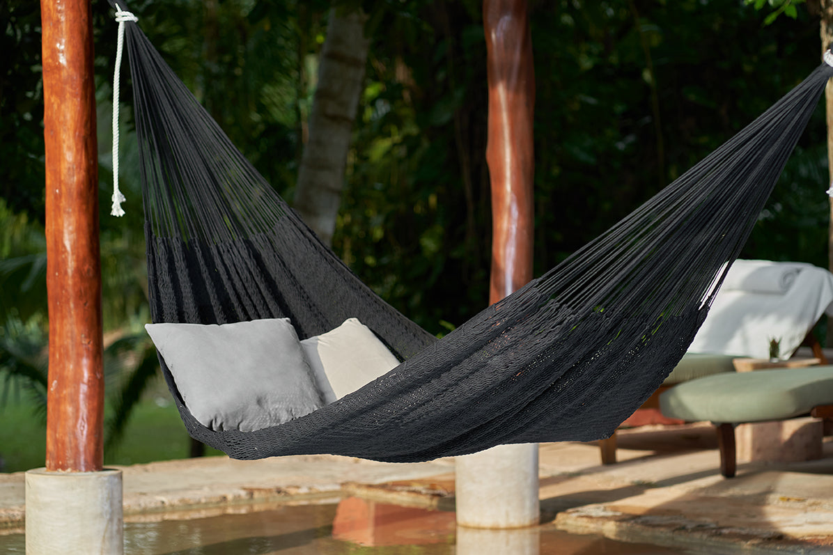 Outdoor undercover cotton Mayan Legacy hammock King size Black 6